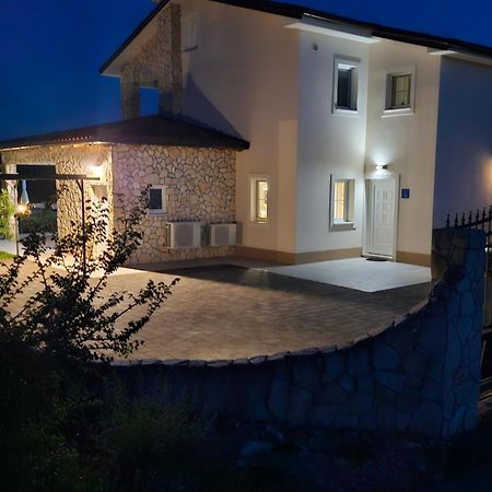 Villa Dora Suzan المظهر الخارجي الصورة