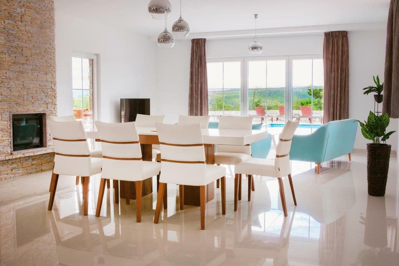 Villa Dora Suzan المظهر الخارجي الصورة